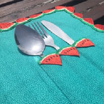 How to make an Alfresco Placemat with Cutlery Holder