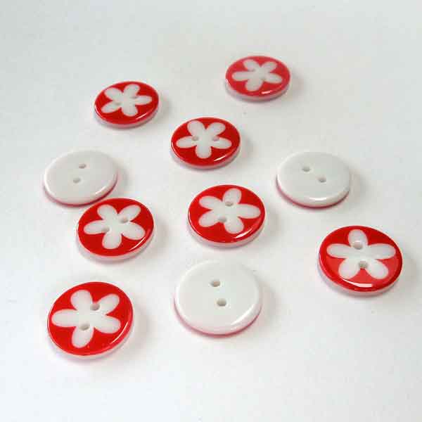 17 mm Flower Red 2 Hole Buttons - Pack of 10