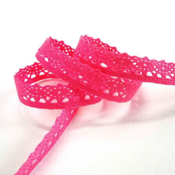 11mm Narrow Crocheted Lace - Magenta Pink - Groves