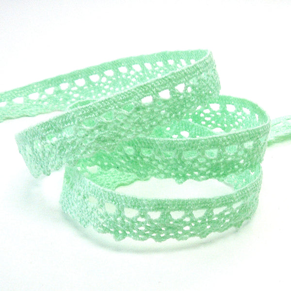 11mm Narrow Crocheted Lace - Pale Green - Groves