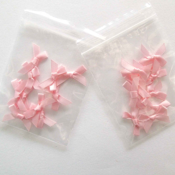 7mm Ribbon Bows Plain Pink Satin - Pack of 10