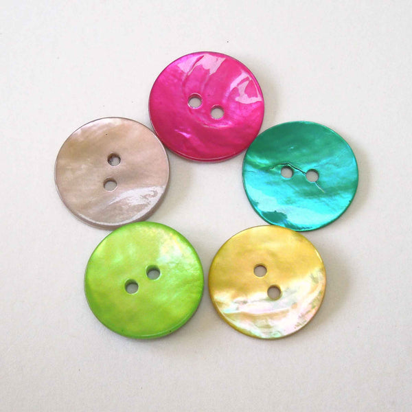 Yellow Agoya Shell Buttons 15mm - 20mm