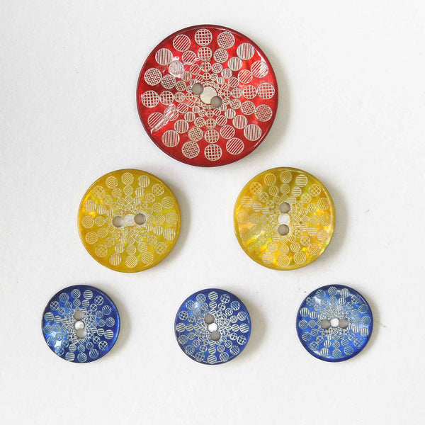Red Patterned Agoya Shell Buttons 15mm 20mm - 27mm